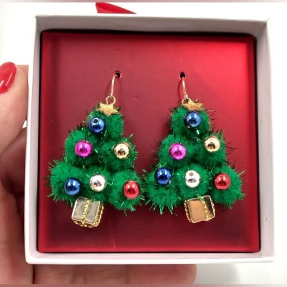 Christmas Tree W/ Ornaments Dangle Earrings Jewelry Holiday New - Picture 3 of 3